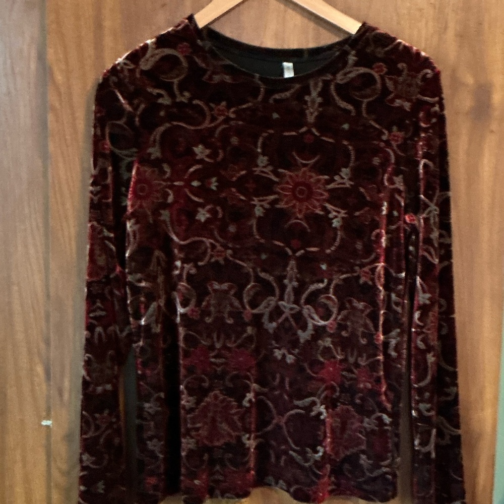 White Stag Burgundy Velvet Long Sleeve Top
